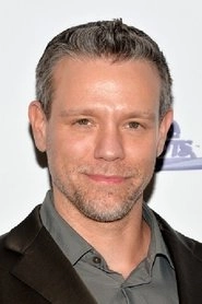 Ảnh diễn viên Adam Pascal