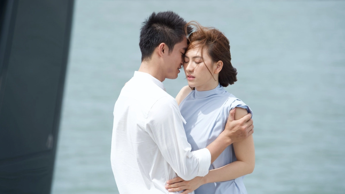 Chiếm Đoạt (Black Rose)