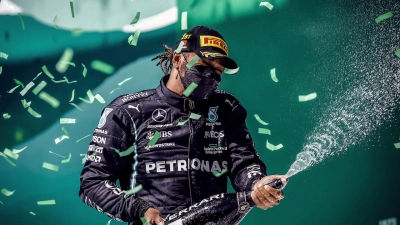 Formula 1: Cuộc đua sống còn (Phần 4) (Formula 1: Drive to Survive (Season 4))